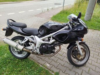 Suzuki SV 650s - 9