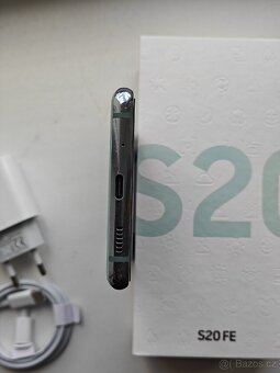 Samsung Galaxy S20 FE 6/128 GB - 9