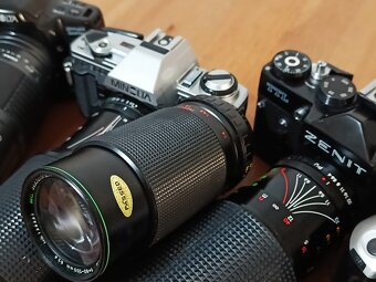 2- FOTOkonvolut - fotoaparáty, objektivy (Minolta, Zenit) - 9