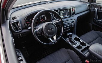 Kia Sportage 2.0 CRDi 4WD A/T - 9