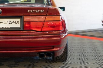 BMW Rad 8 850i - 9