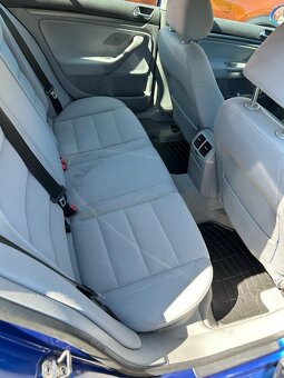 Wolkswagen Golf 5, 2.0 TDI 103 kW - 9