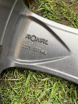 Ronal R18 ALU - 9