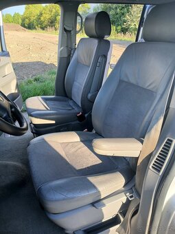 VW T5 VERZE HIGHLINE 1.9.TDI 77KW 7.MÍST KŮŽE ALCANTARA - 9