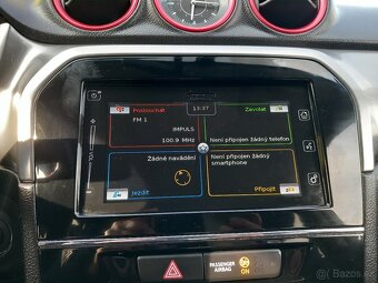 Suzuki Vitara 1.4T 4x4 r.2018,106t.KM 1.MAJITEL NAVIGACE - 9