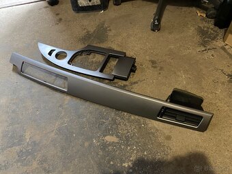 BMW E60/61 tapce + dekor - 9