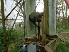 Zemědělské vybavení - násypky sila výtahy - 9