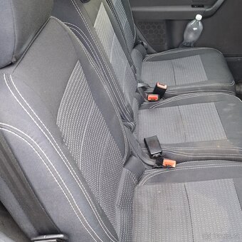 Prodám Volkswagen TOURAN 1.9 TDI 5 míst - 9