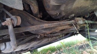 Mazda 323 hatch - 9
