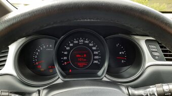 KIA Ceed II JD - 9
