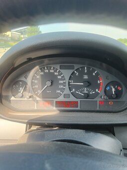 BMW e46 320d 100kw - 9