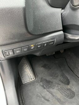 Toyota Corolla Hybrid 2.0 144KW TS GR SPORT - 9