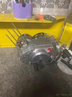 GO 2t motorů - 9
