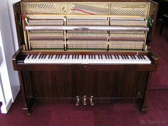 Prodám pianino Petrof mod.125 - 9