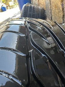 Opel kola originál 235/45 R17 - 9