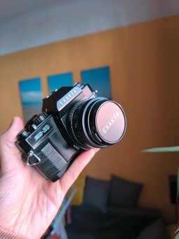 Zrcadlovka Exakta HS-10 + Dva Objektivy (Pentax) - 9