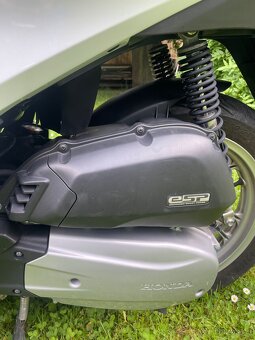 Honda SH 125i - 9