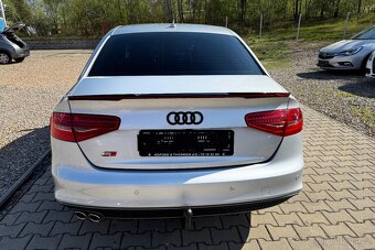 Audi A4 sedan 2.0tdi 110kw s-line, android, navi… - 9