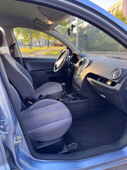 Ford Fusion r. 2006, 111 000 km - 9