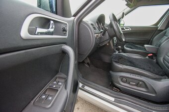 Škoda Yeti 2,0 TDI 125 kW laurin & klement - 9