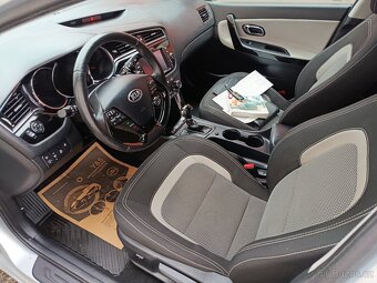 Kia Ceed 1.6 CRDI 100 Kw Automat Skvělý Stav (PLNÁ VÝBAVA) - 9