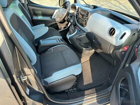 Citroen Berlingo 1,6i 88kw Multispace Panorama střešní okno - 9