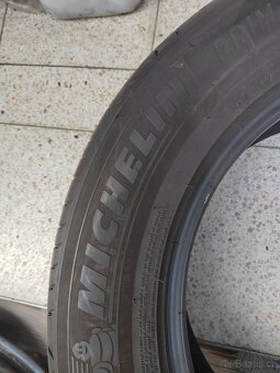 Prodám zánovní letní pneu 215/65/17 Michelin Primacy 4 103V - 9
