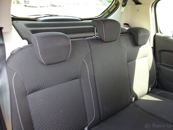 Dacia Sandero 0,9 i - 9