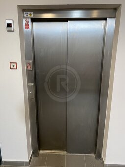 PRODEJ PŘÍZEMNÍHO BYTU 1+KK, U AREÁLU, TÁBOR - 9