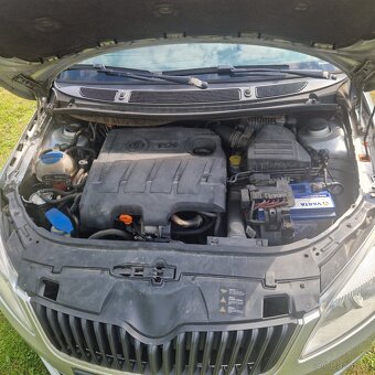 Prodám na dily nebo prihlaseni fabia 2 1.6 tdi combi facelif - 9