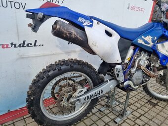 Yamaha WR400F - 9
