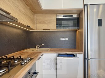 Pronájem byty 1+1, 32 m2 - Kuřim, ev.č. N08112 - 9