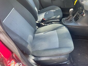 Ford Fiesta 1.2516v 60kw rok 2010 Trend - 9