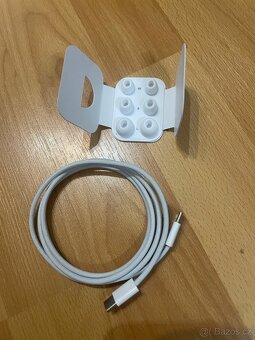 Apple AirPods 2 pro - 9