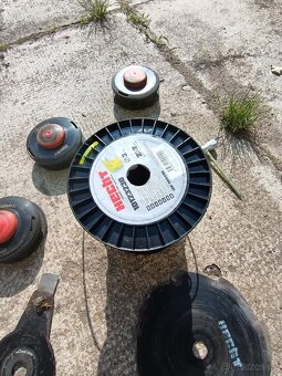 Křovinořez HECHT 154 s velkým příslušenstvím - 9