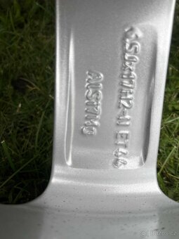 MB originál kola + zimní pneu 205/55/17 - 9