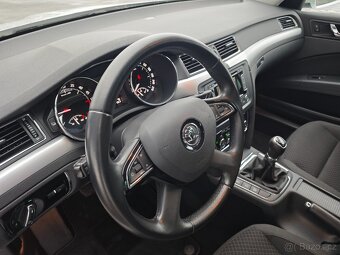 Škoda Superb combi 2.0Tdi - 9