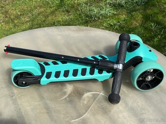 Nová dětská koloběžka scooter (124) - 9
