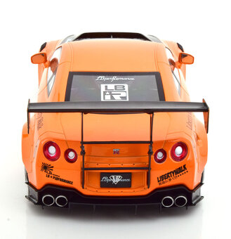 Model 1:18 Nissan GTR (R35) LB Works Type 2 RHD Solido - 9