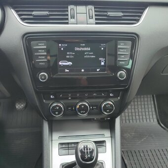 Škoda Octavia 2015 - 9