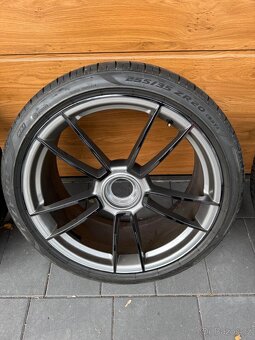 Porsche 992 Turbo S Alu Kola 20/21 500km Topstav - 9