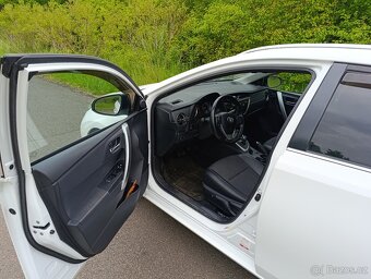 Prodám Toyota Auris - 9