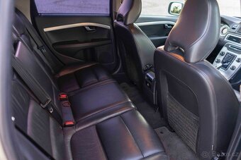 Prodej Volvo XC70 D5 2013, 4x4 – Výborný stav - 9