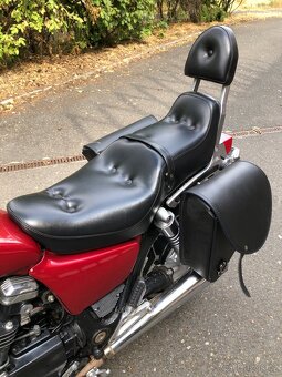 Honda VF 750 Magna - 9