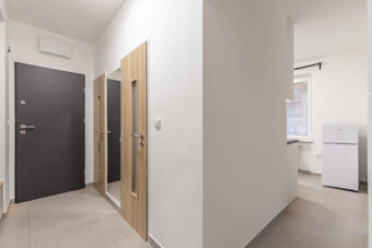 Prodej světlého bytu 2+1 (60 m²) v Rosicích u Brna - 9