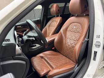 Mercedes Benz C400 4MATIC PANORAMA DESIGNO - 9