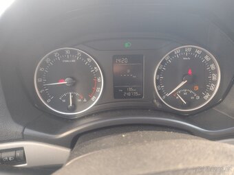 Škoda Octavia 1.6TDI  4x4 - 9