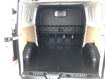 Ford transit custom 6míst r.v. 2019 96kw klimatizace - 9