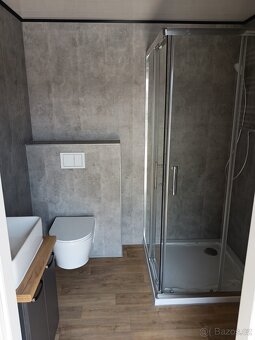 Obytný kontejner 13×3 m – izolovaný, připravený k použití - 9