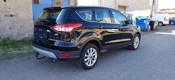 Ford KUGA 1,5 i 110kw velmi pěkná - 9